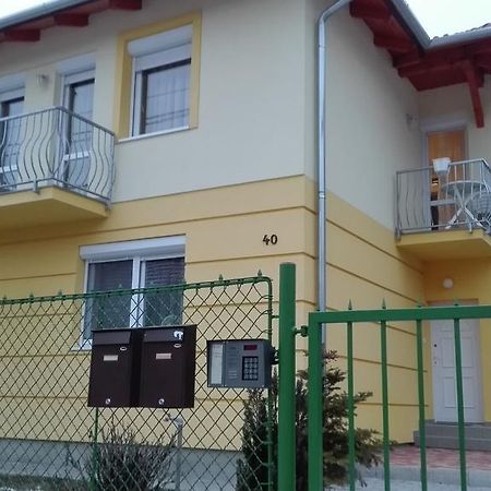 Salve Apartment Hévíz Екстериор снимка