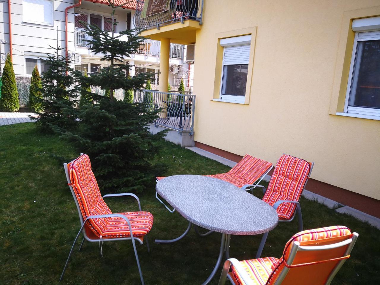 Salve Apartment Hévíz Екстериор снимка